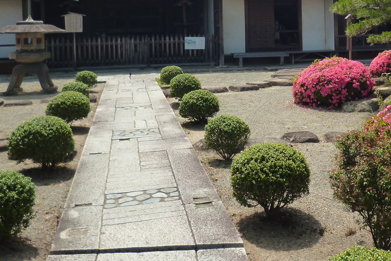 大石邸長屋門・庭園